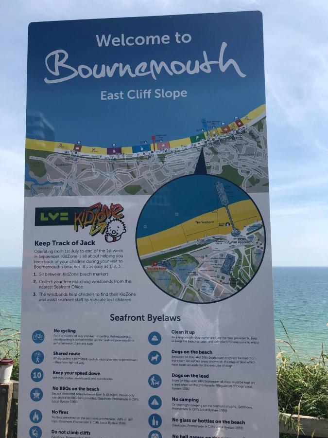 Flat-C, 4 Adults, 20 Mins To Beach, Netflix, Wifi, Sleeps 4 Adults Bornemouth Extérieur photo